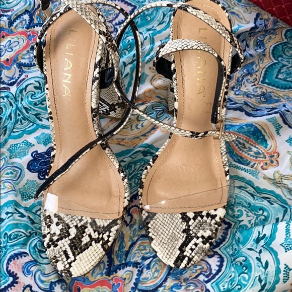 Liliana snake skin clear band heels - Picture 2 of 4